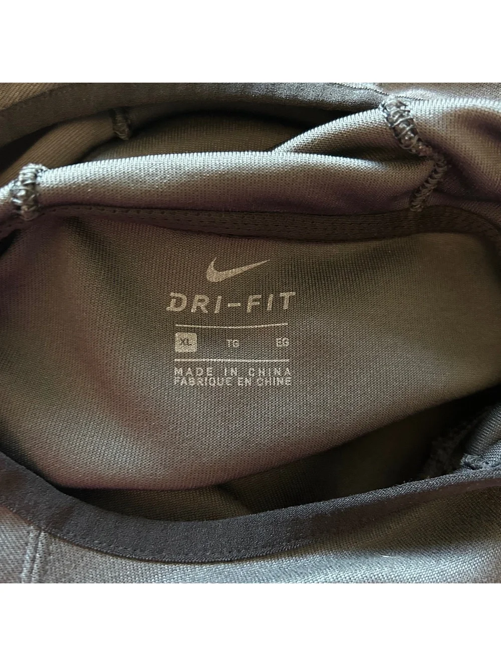 Nike Dri-FIT Black and Gray Pullover Hoodie Youth size XL